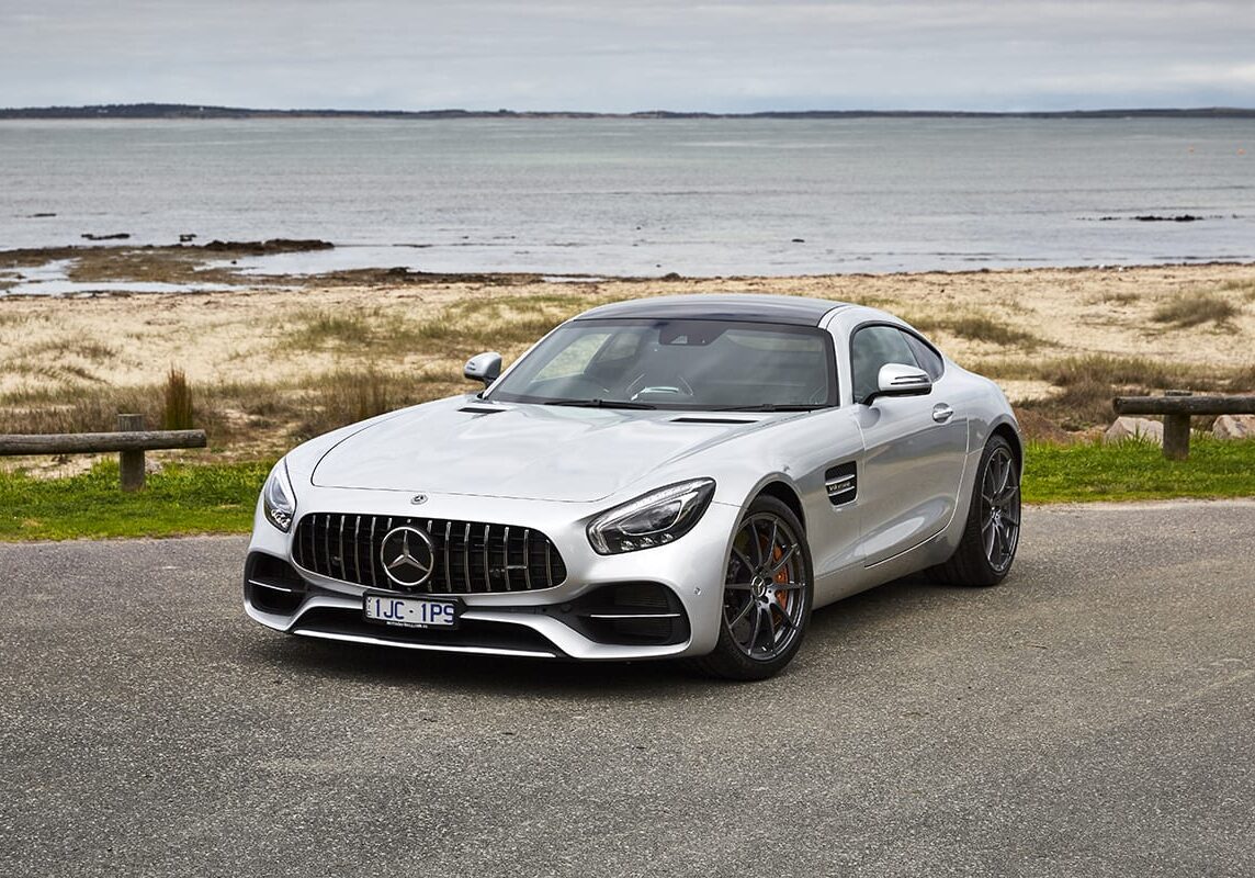 2017-mercedes-benz-amg-gt-s-coupe-silver-1200x800-(1)