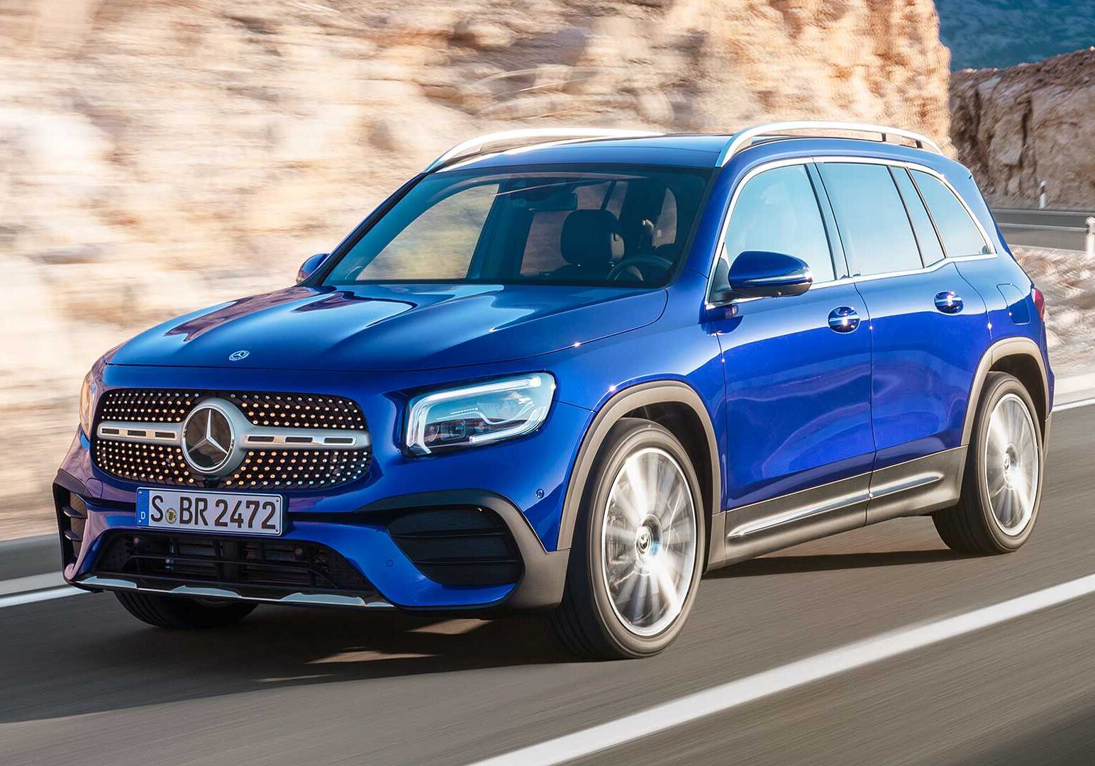 2020-mercedes-benz-glb-11