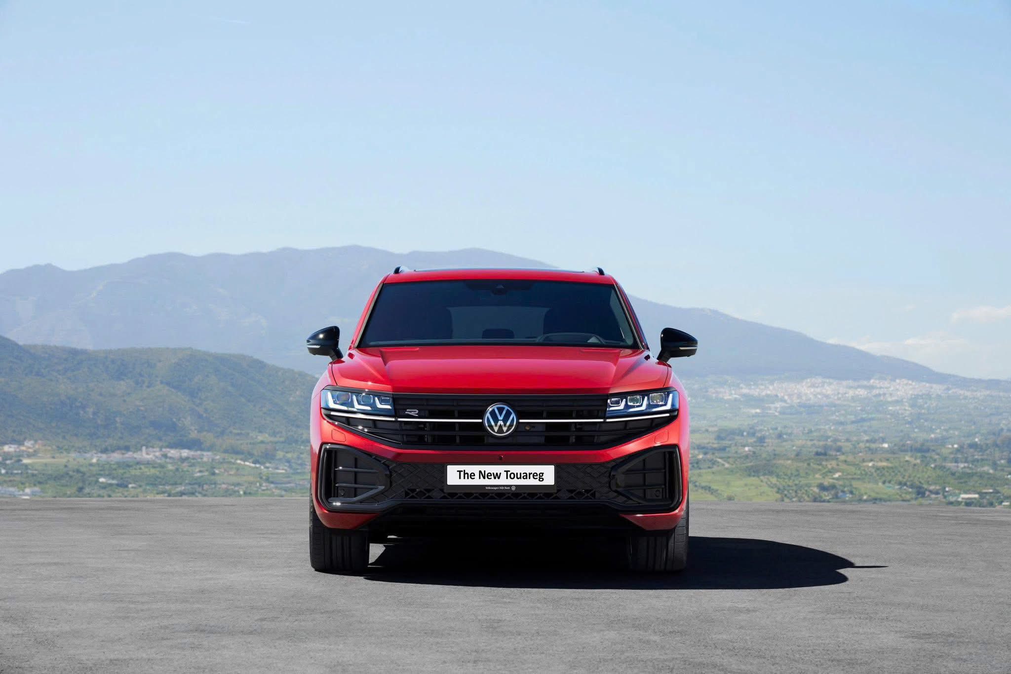 Đầu xe Volkswagen Touareg