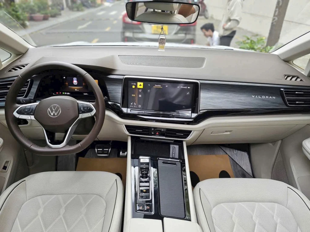 Volkswagen Viloran Luxury 2025 – Trải Nghiệm MPV Châu Âu Cao Cấp Dành Cho Gia Đình Việt