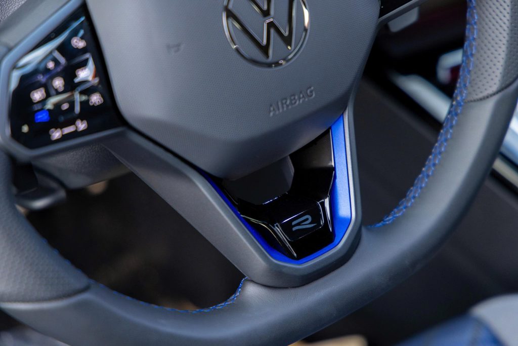 VOLKSWAGEN GOLF 2025 10 VOLKSWAGEN GOLF 2025