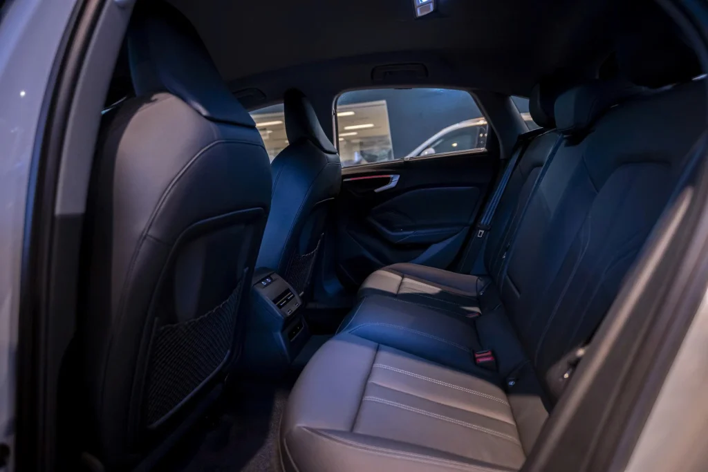 Audi A5 2026: Đánh Giá Chi Tiết và Toàn Diện